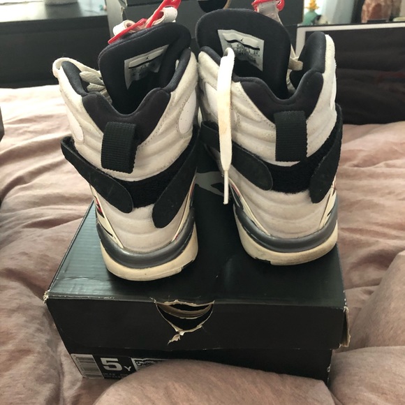 Jordan Retro 8s - Picture 4 of 5